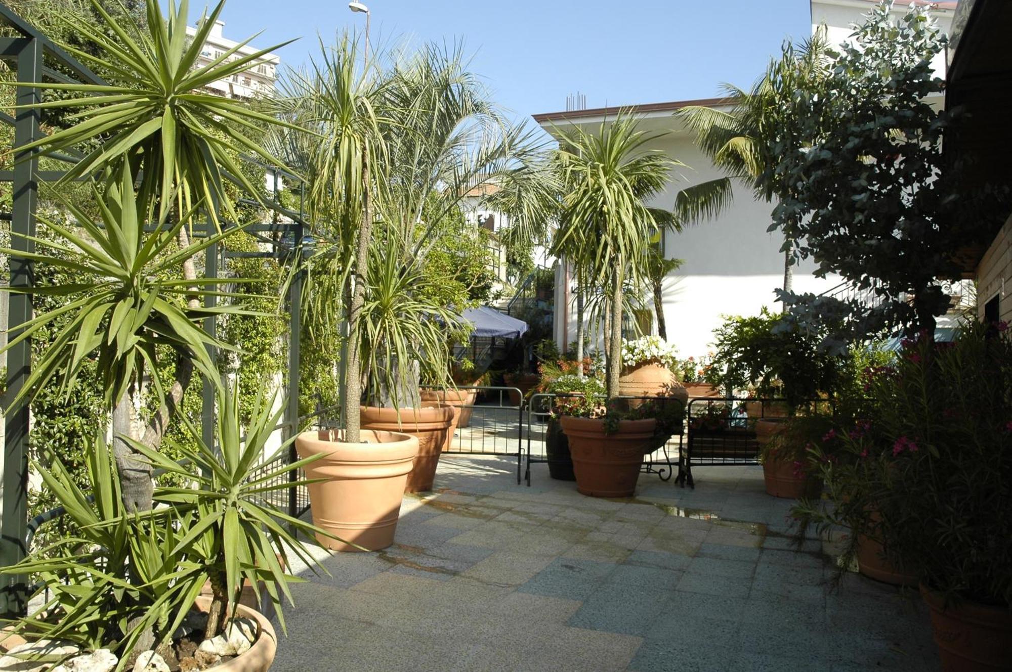 Hotel Blumentag Paola Εξωτερικό φωτογραφία